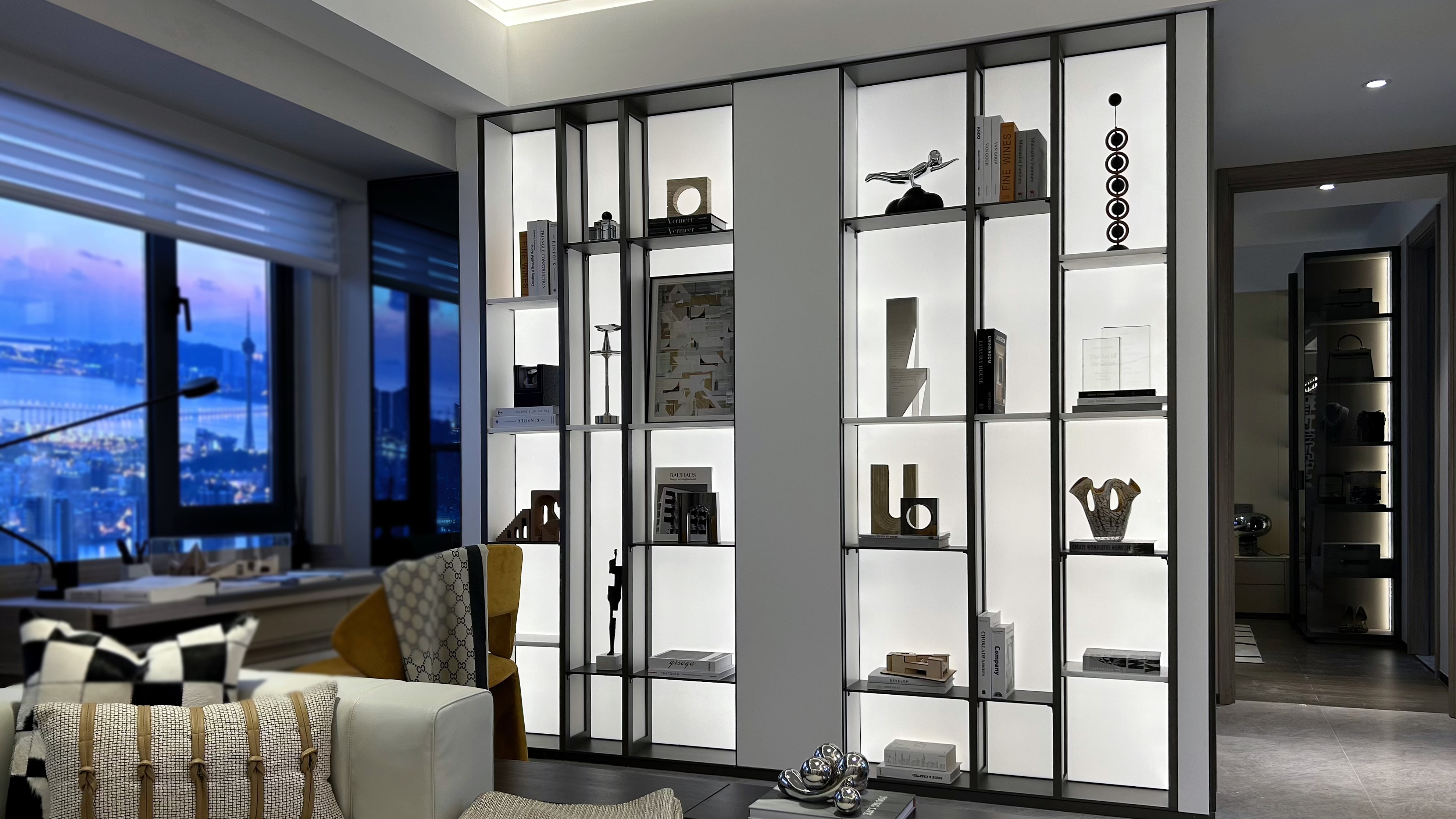 Column display cabinet